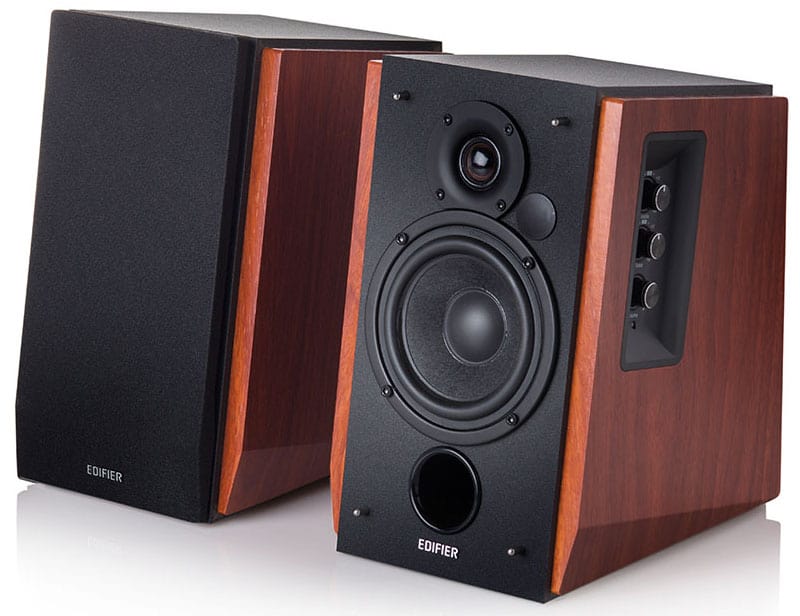 Edifier R1700BT Review [2025] - Affordable and Flexible